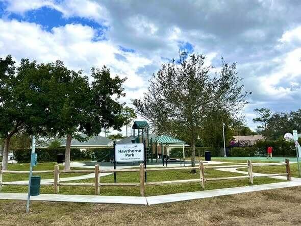 SUGAR POND MANOR OF WELLINGTON - Residential Lease