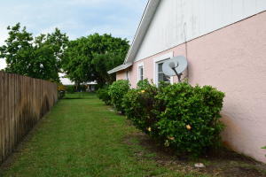 EASTWOOD OF WELLINGTON - Residential