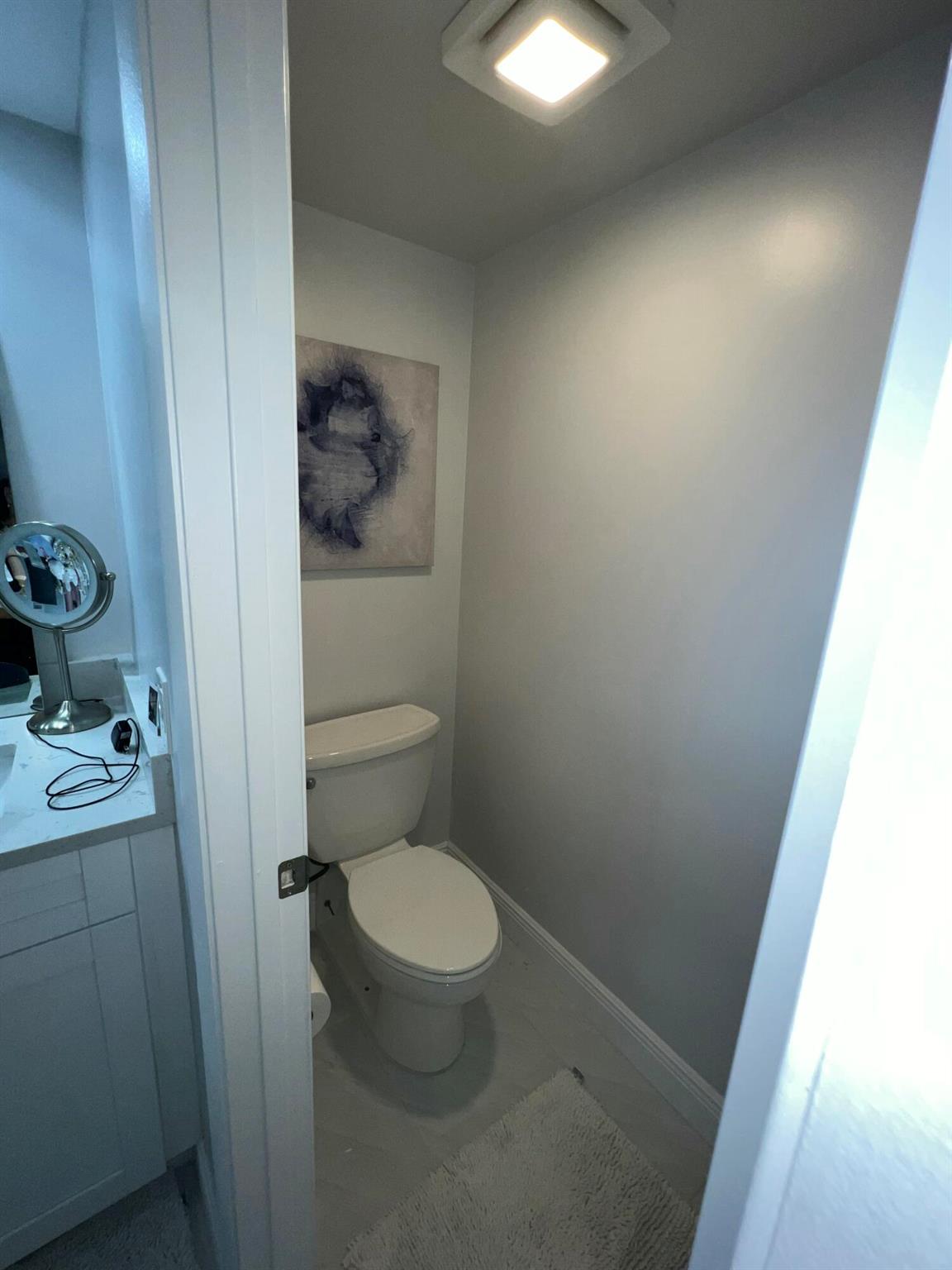 SHERWOOD LAKES - Residential Lease