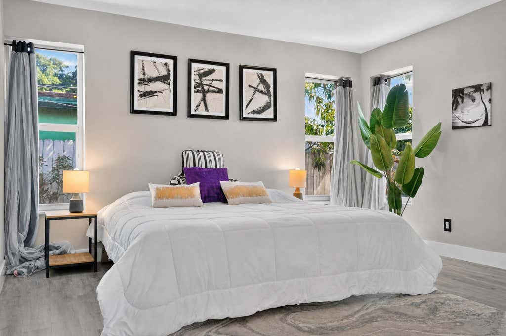Photo of 27 NW 14th Avenue #C, Delray Beach, FL 33444 (MLS # B26068714)