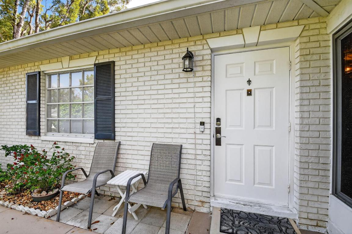 LIMETREE CONDO - Residential