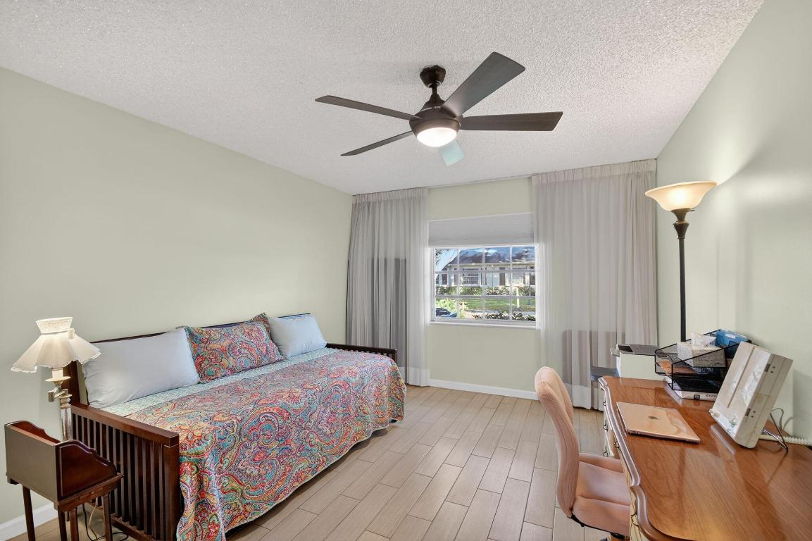 LIMETREE CONDO - Residential