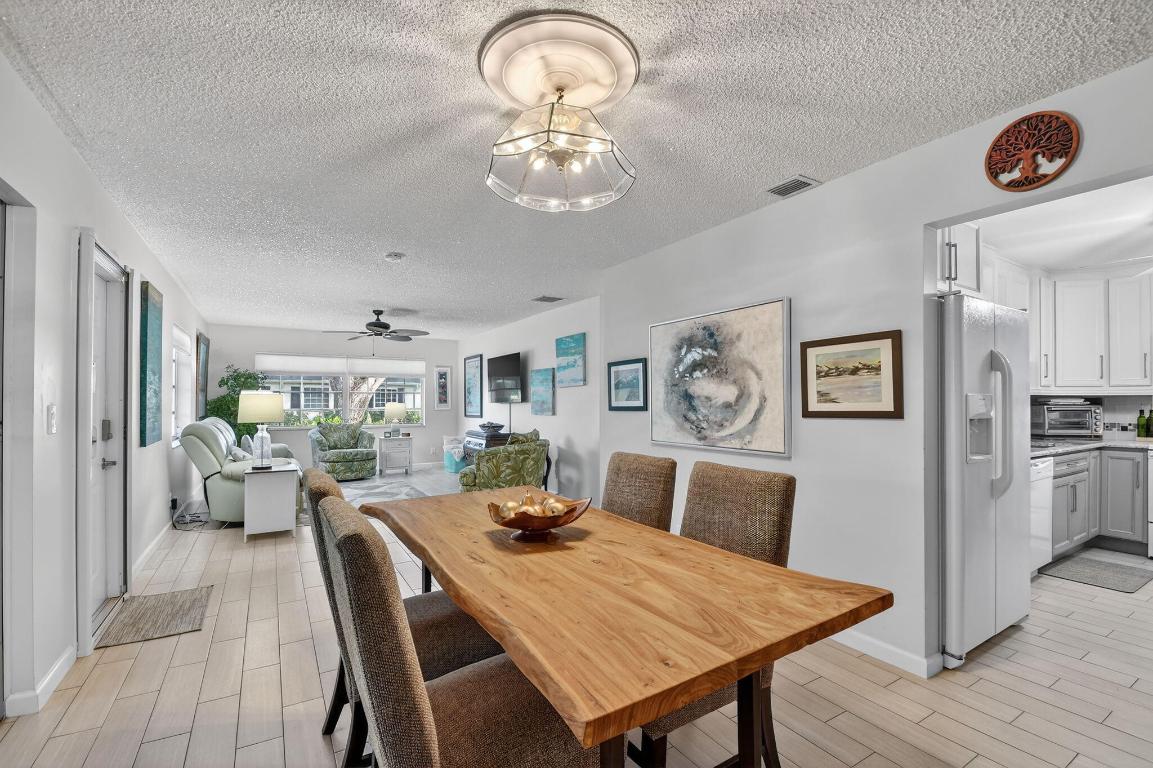 LIMETREE CONDO - Residential