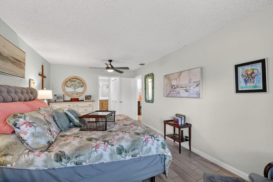 LIMETREE CONDO - Residential