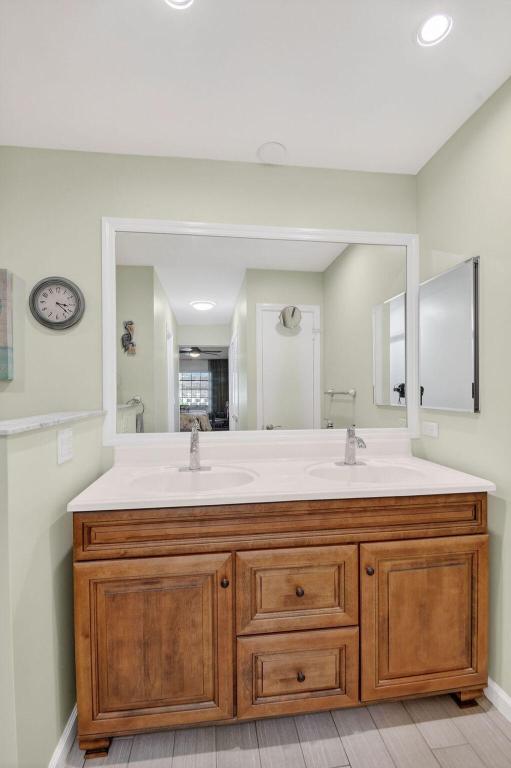 LIMETREE CONDO - Residential