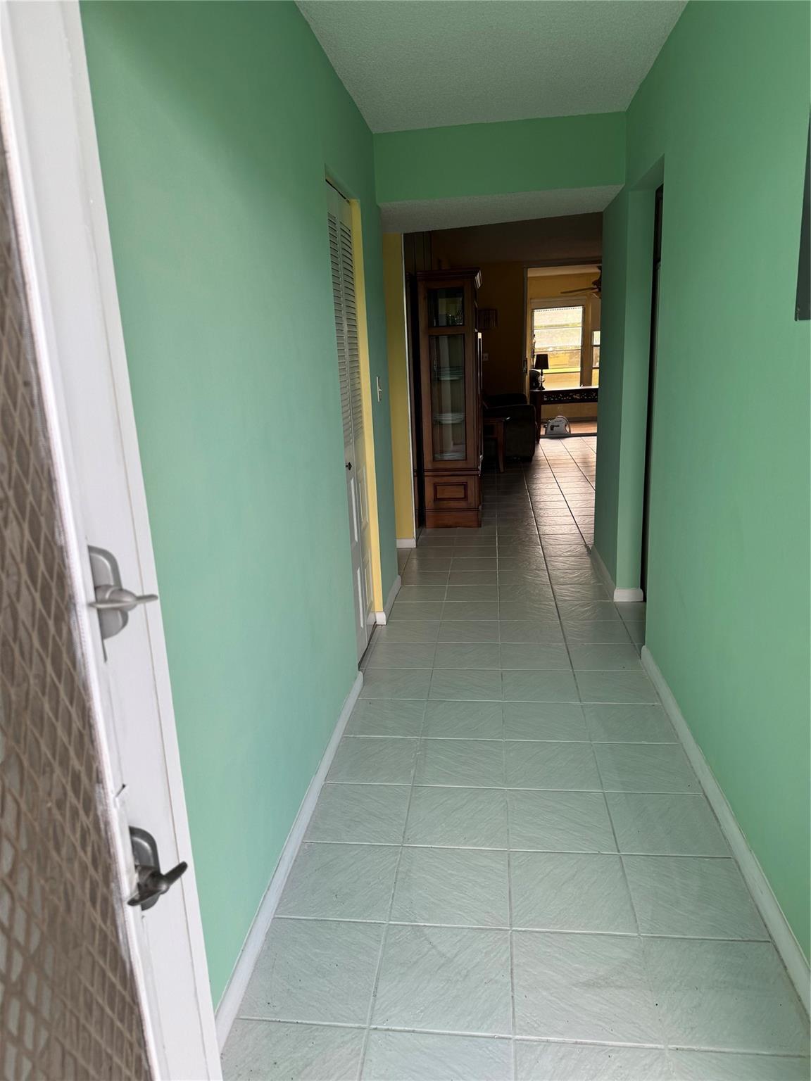 PALM SPRINGS 2 - Residential