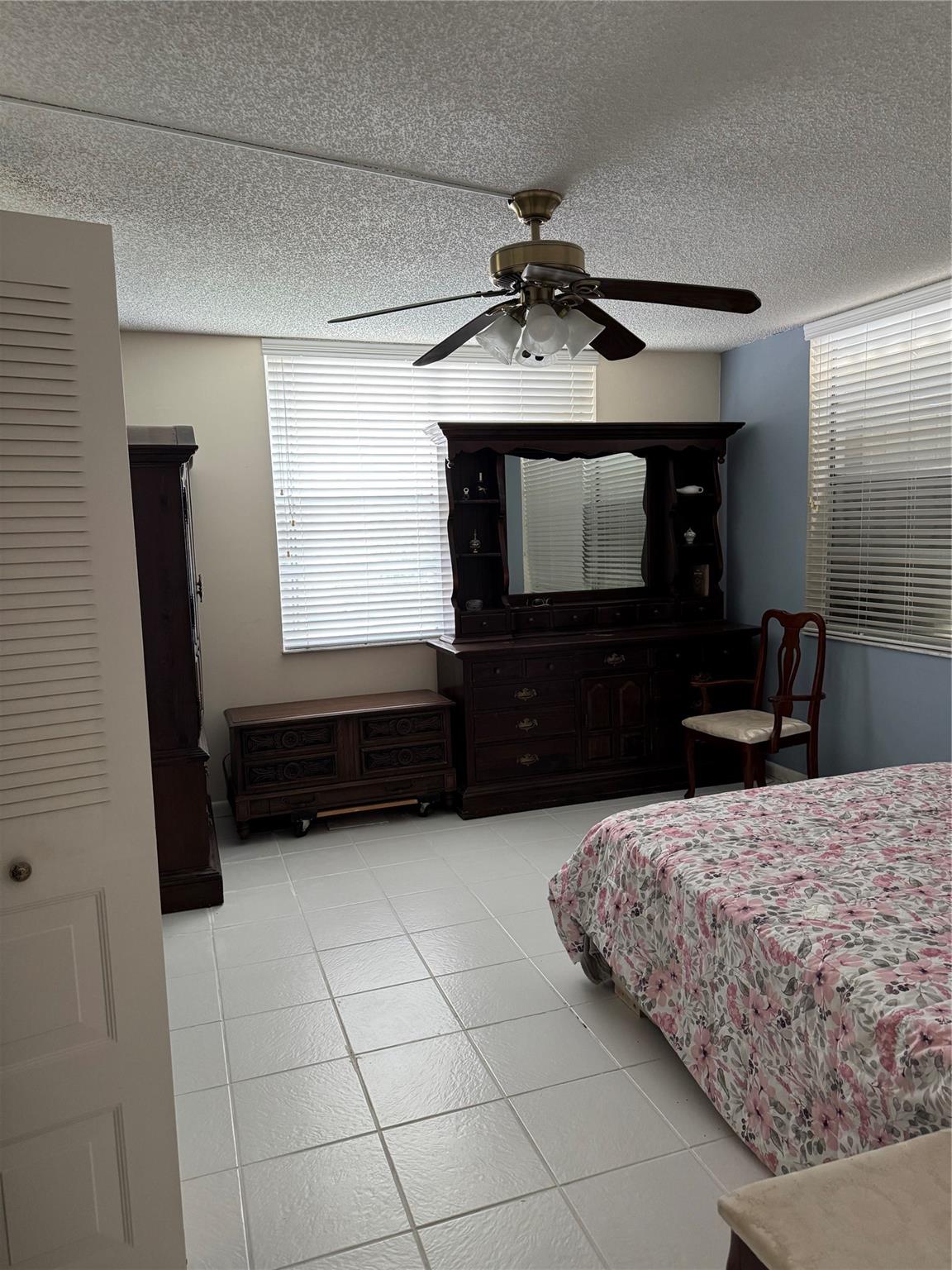 PALM SPRINGS 2 - Residential