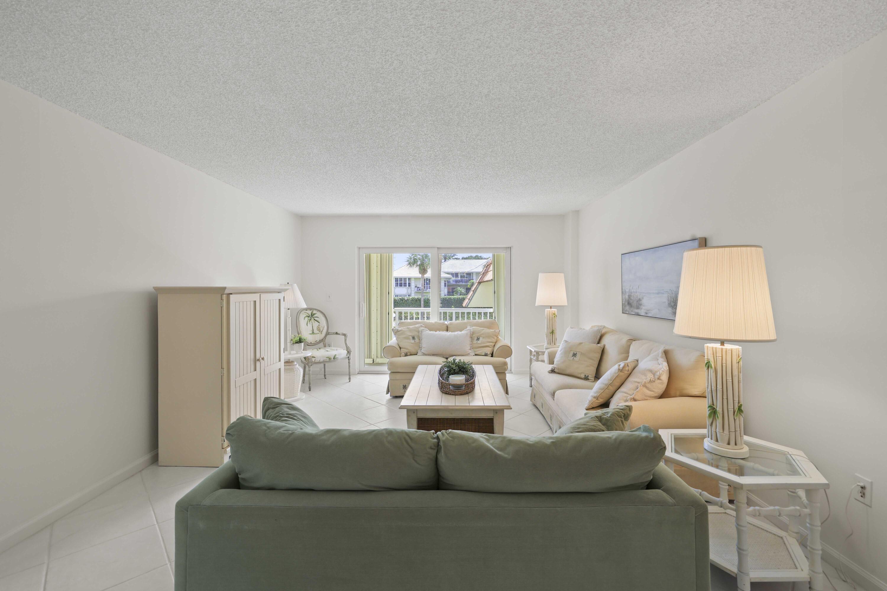 TIERRA DEL MAR CONDO SOUTH - Residential