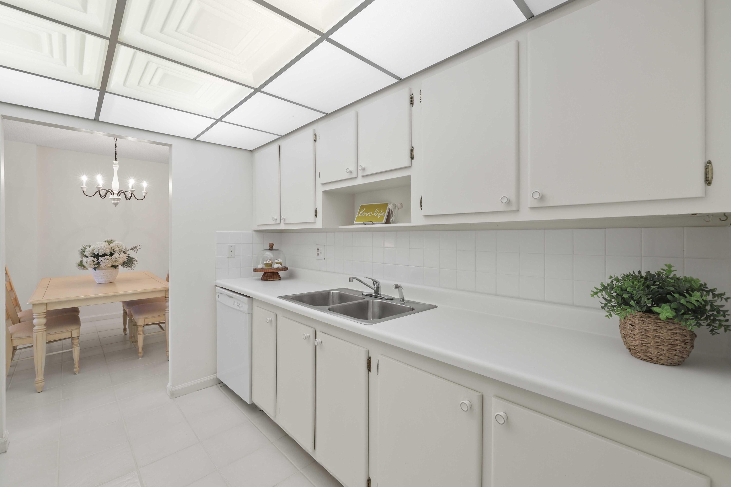 TIERRA DEL MAR CONDO SOUTH - Residential