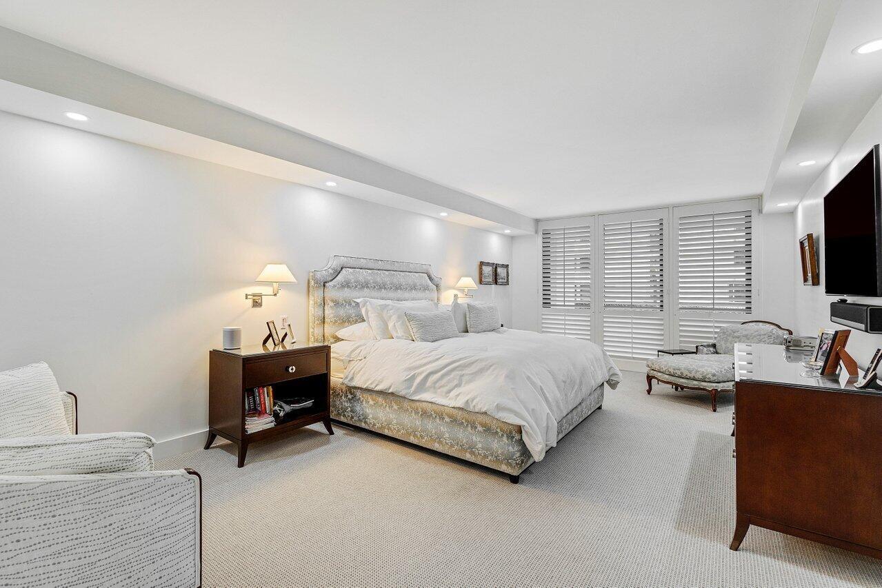 CARLTON PLACE CONDO - Residential