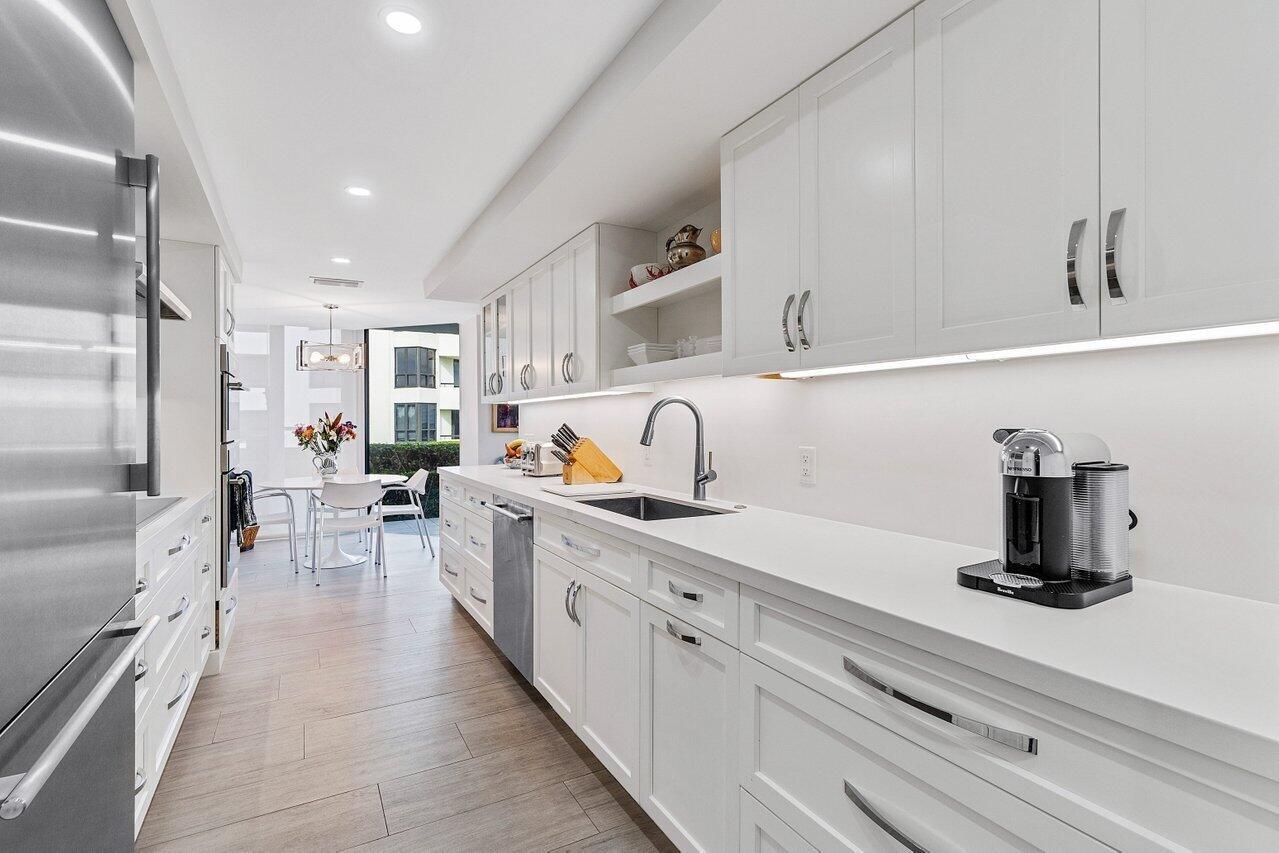 CARLTON PLACE CONDO - Residential