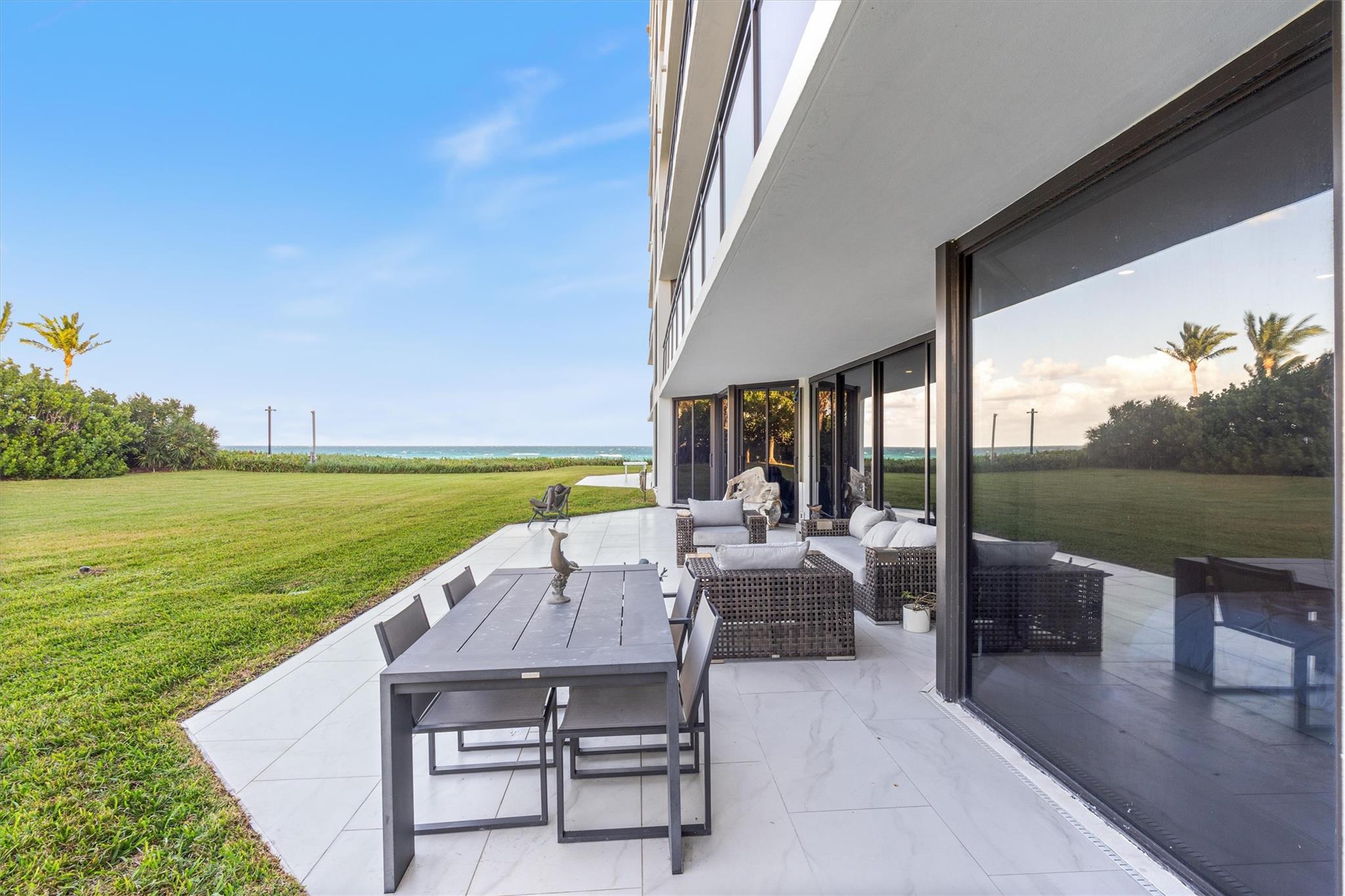 PALM BEACH HAMPTON CONDO - Residential