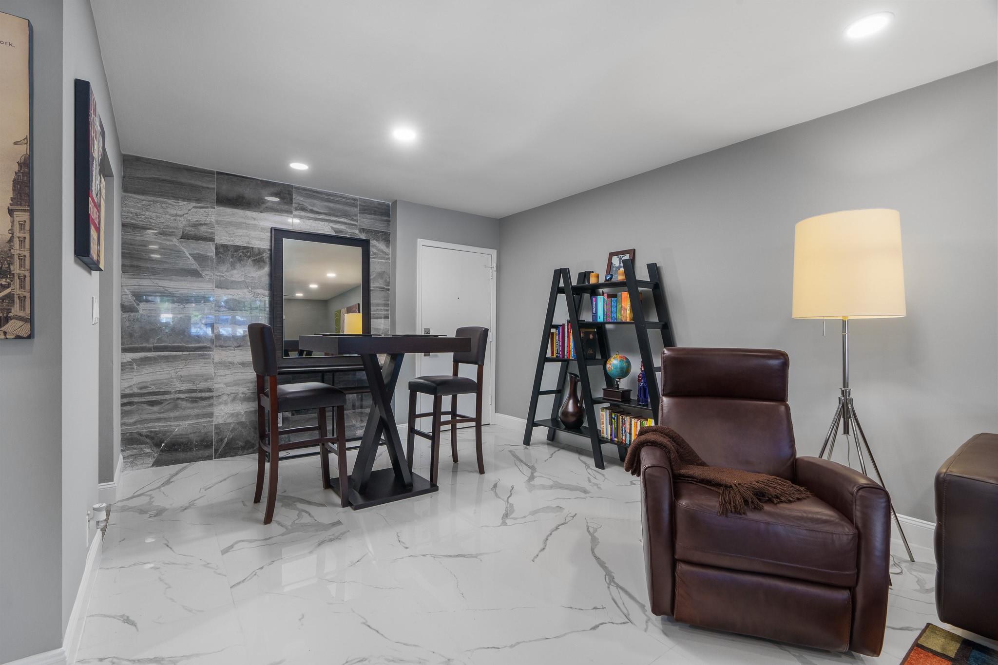 Manor Grove Village IV - Residential