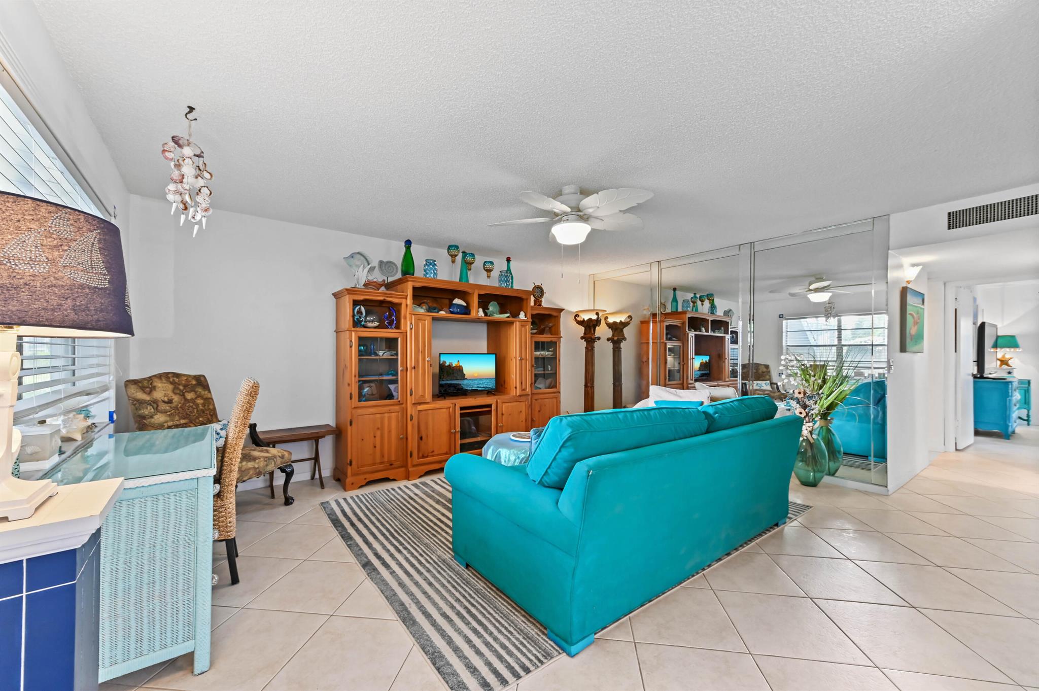 KINGS POINT FLANDERS COND - Residential