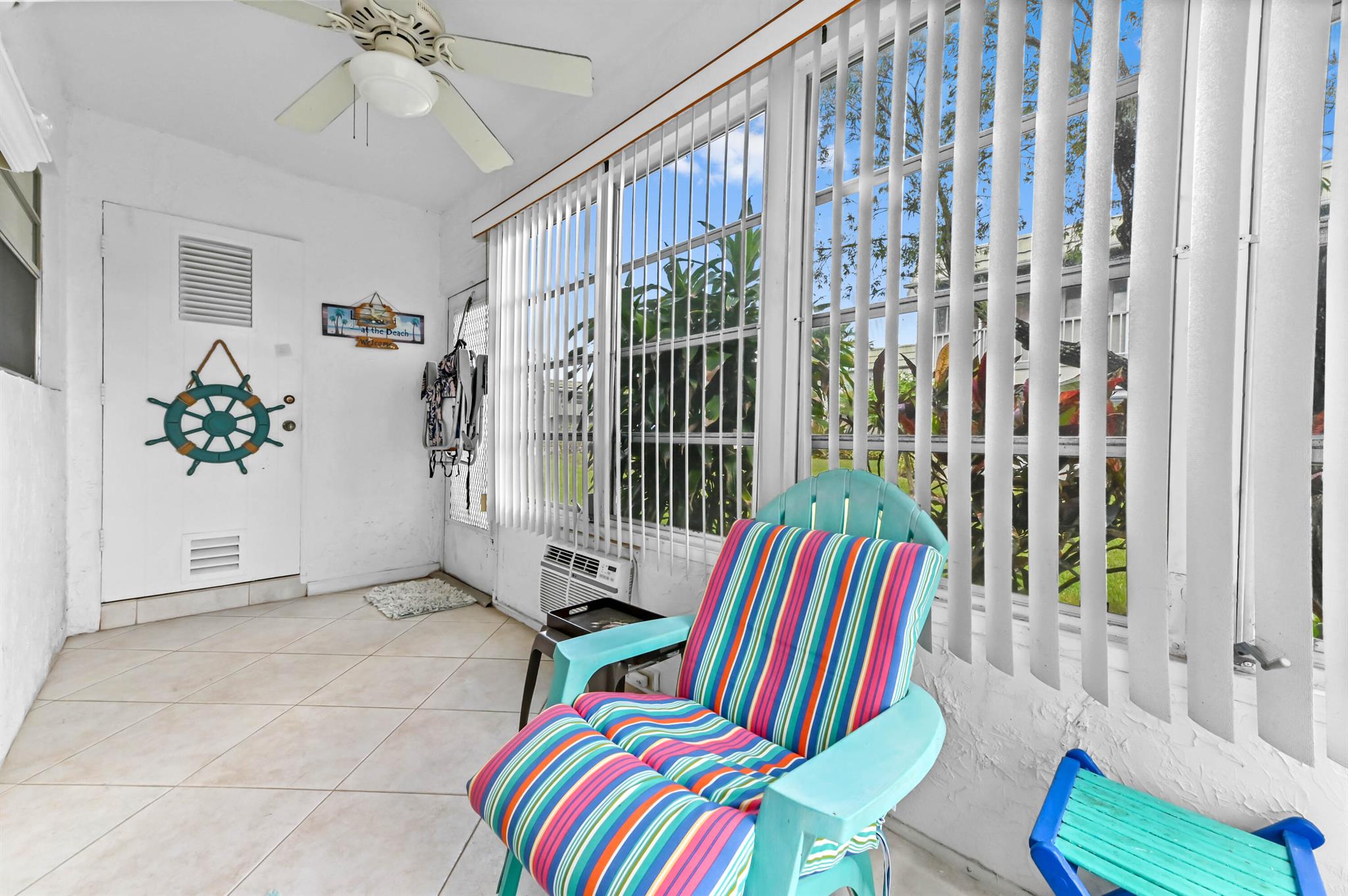 KINGS POINT FLANDERS COND - Residential