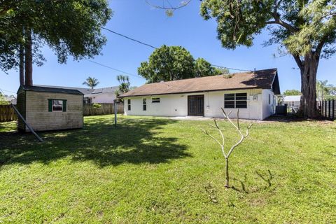 A home in Port St Lucie