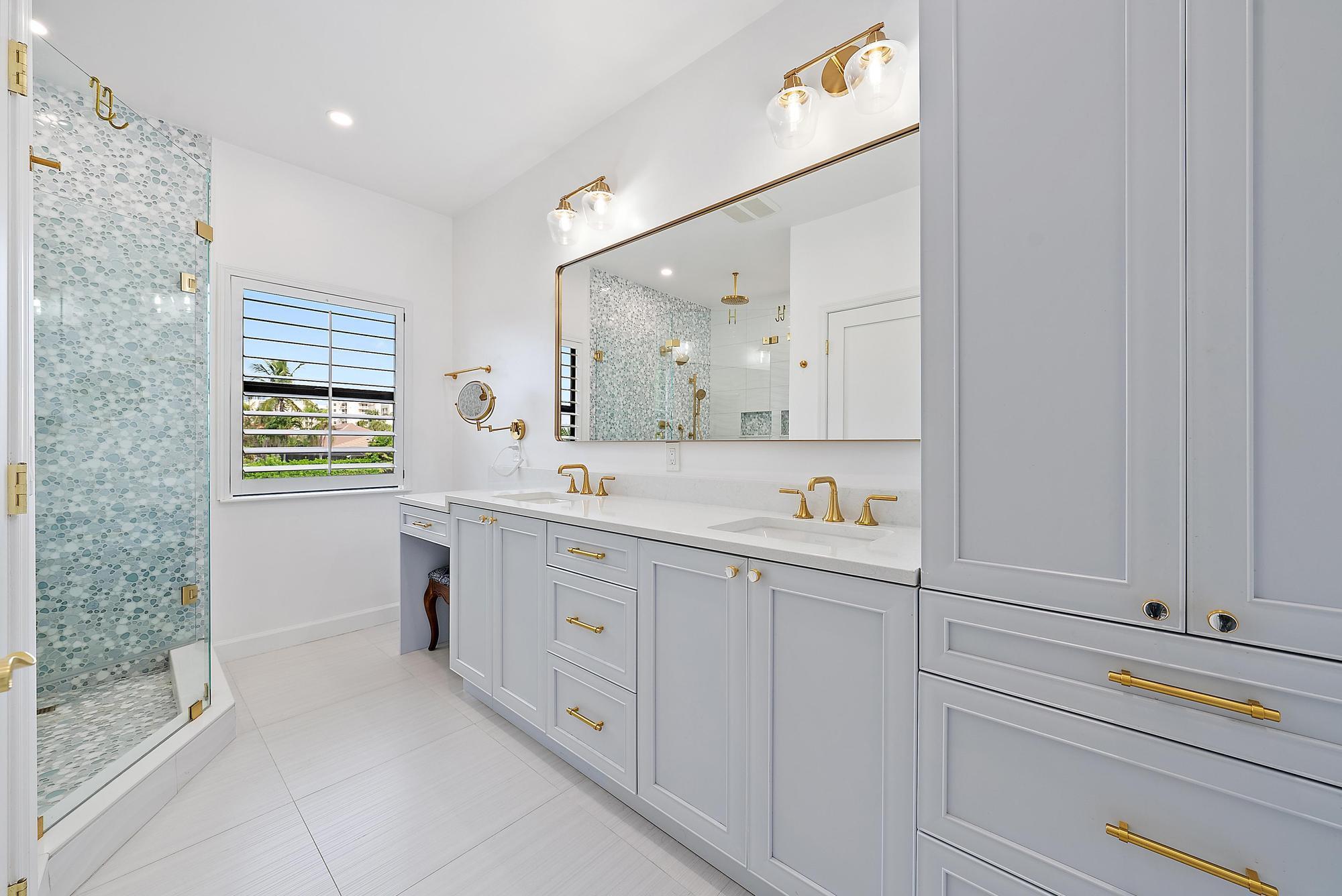 OLYMPUS - Residential Lease