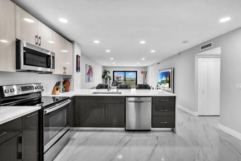 2221 Cypress Island Dr 708 Pompano Beach FL 33069