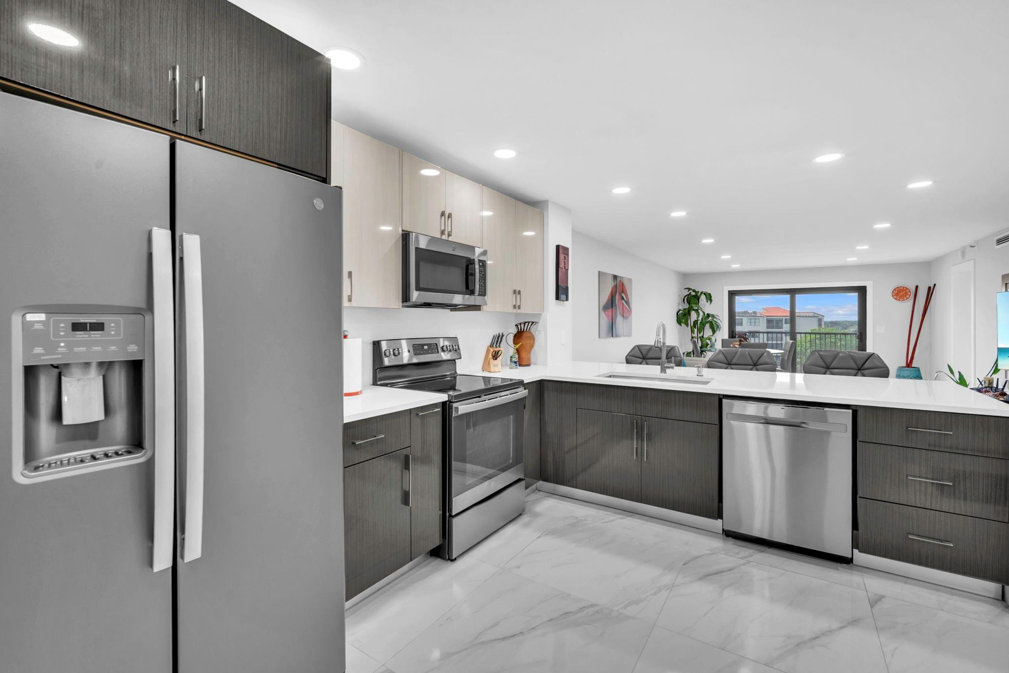 2221 Cypress Island Drive 708