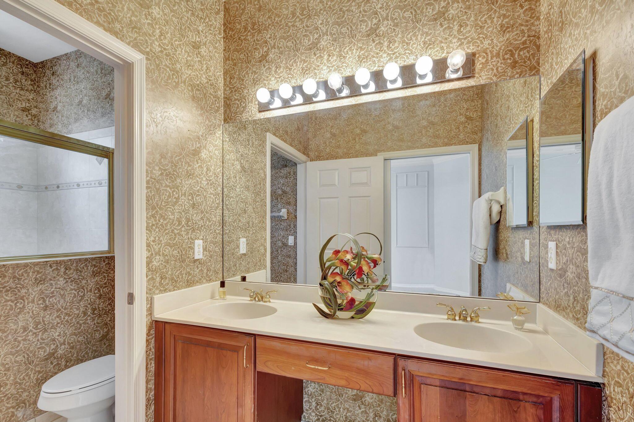 ANDROS ISLE PAR F - Residential