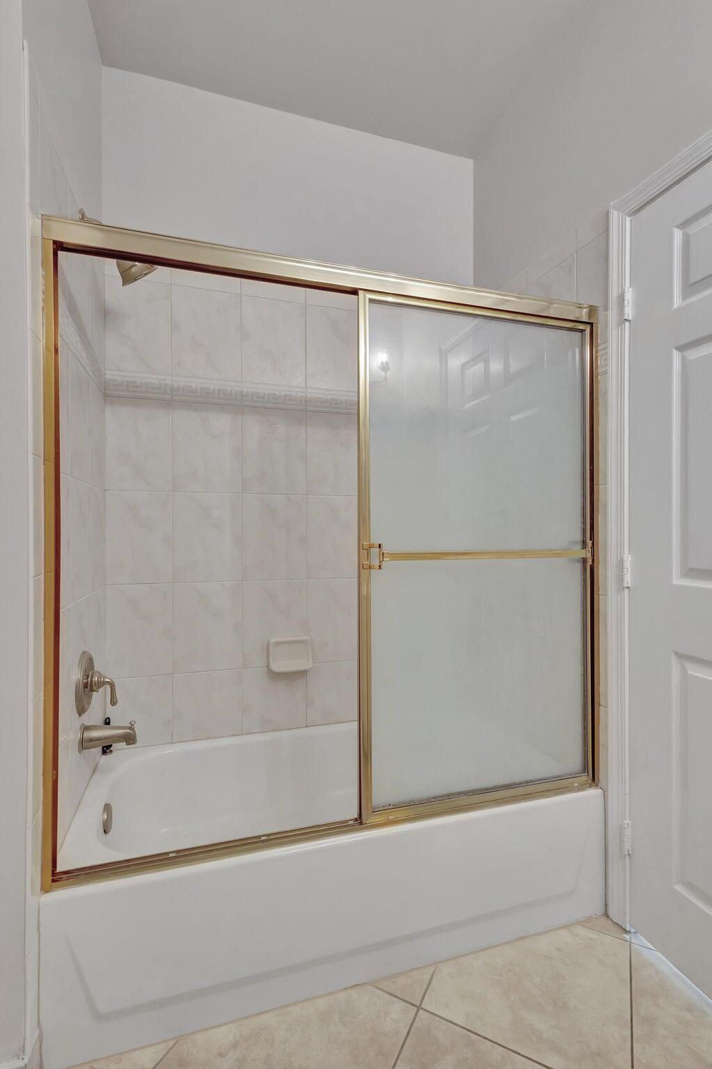 ANDROS ISLE PAR F - Residential