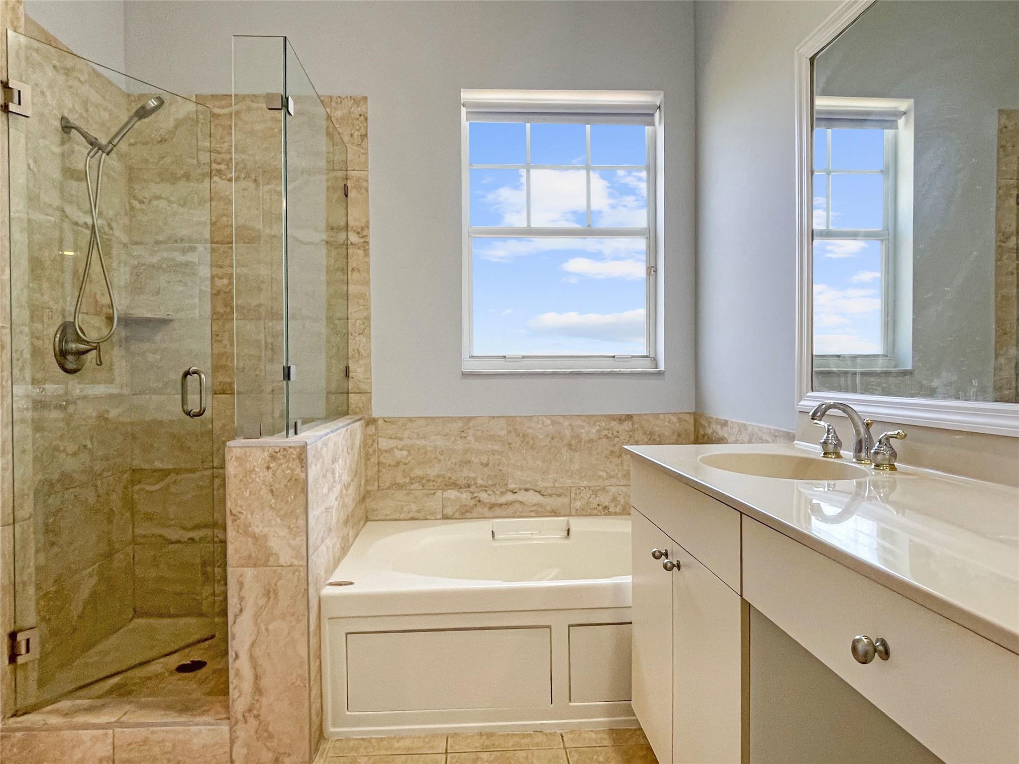 Heron Bay South 167-44 B - Residential Lease