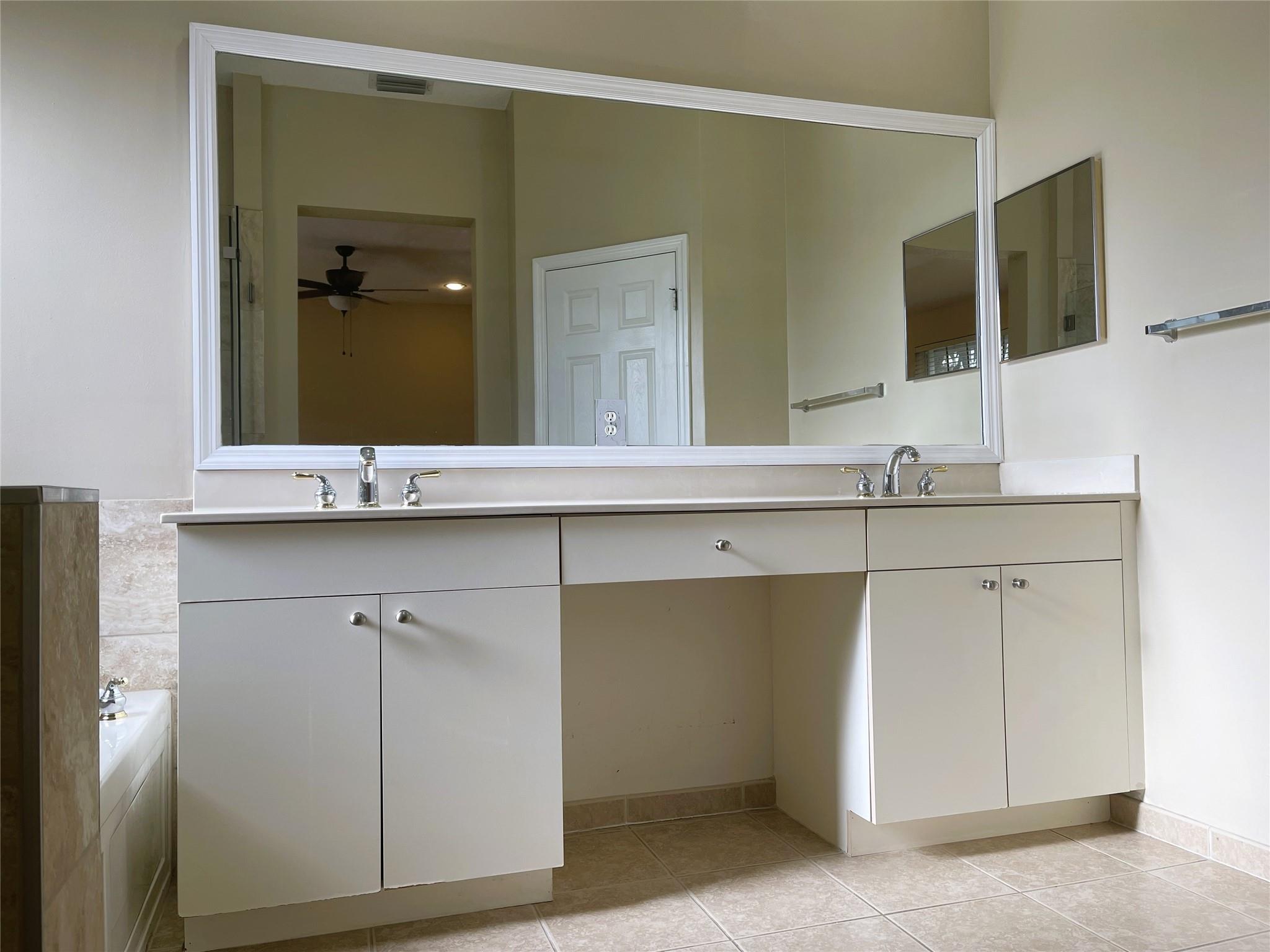 Heron Bay South 167-44 B - Residential Lease