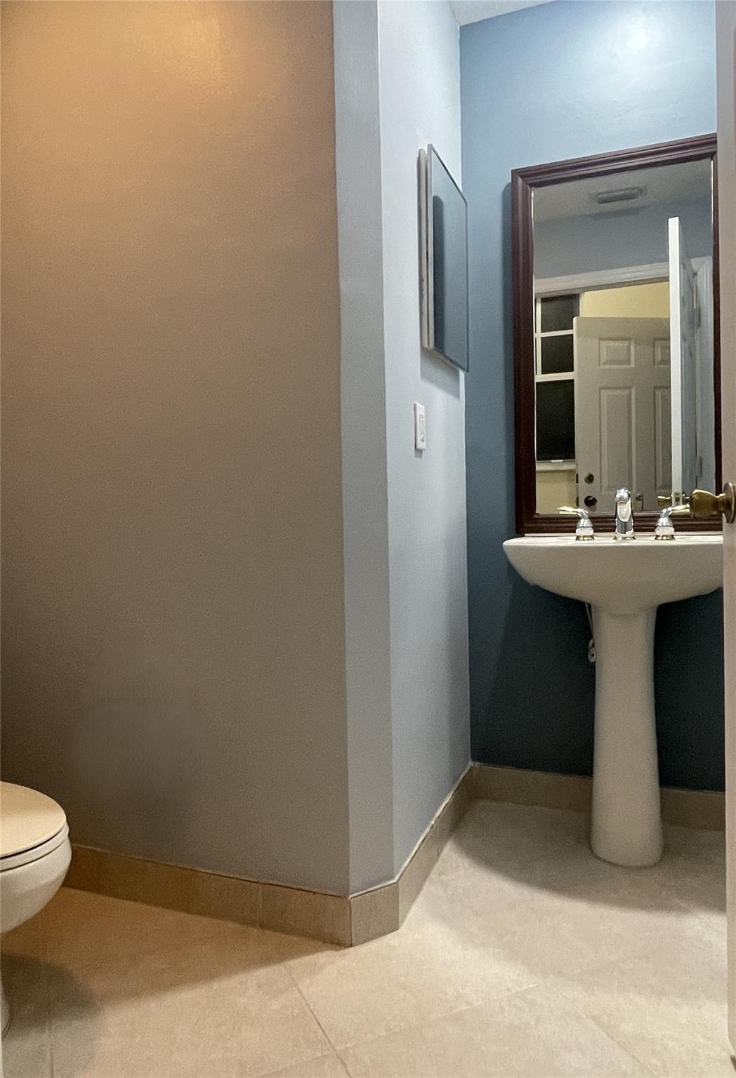 Heron Bay South 167-44 B - Residential Lease