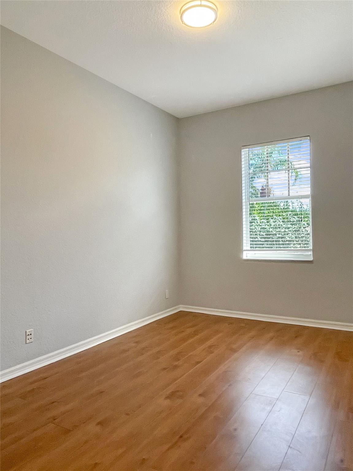 Heron Bay South 167-44 B - Residential Lease