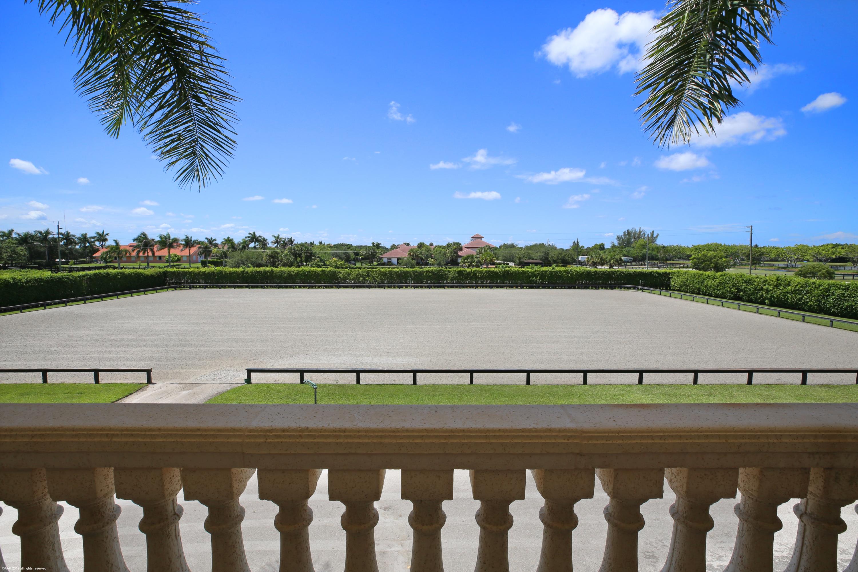 PALM BEACH POINT EAST - Residential