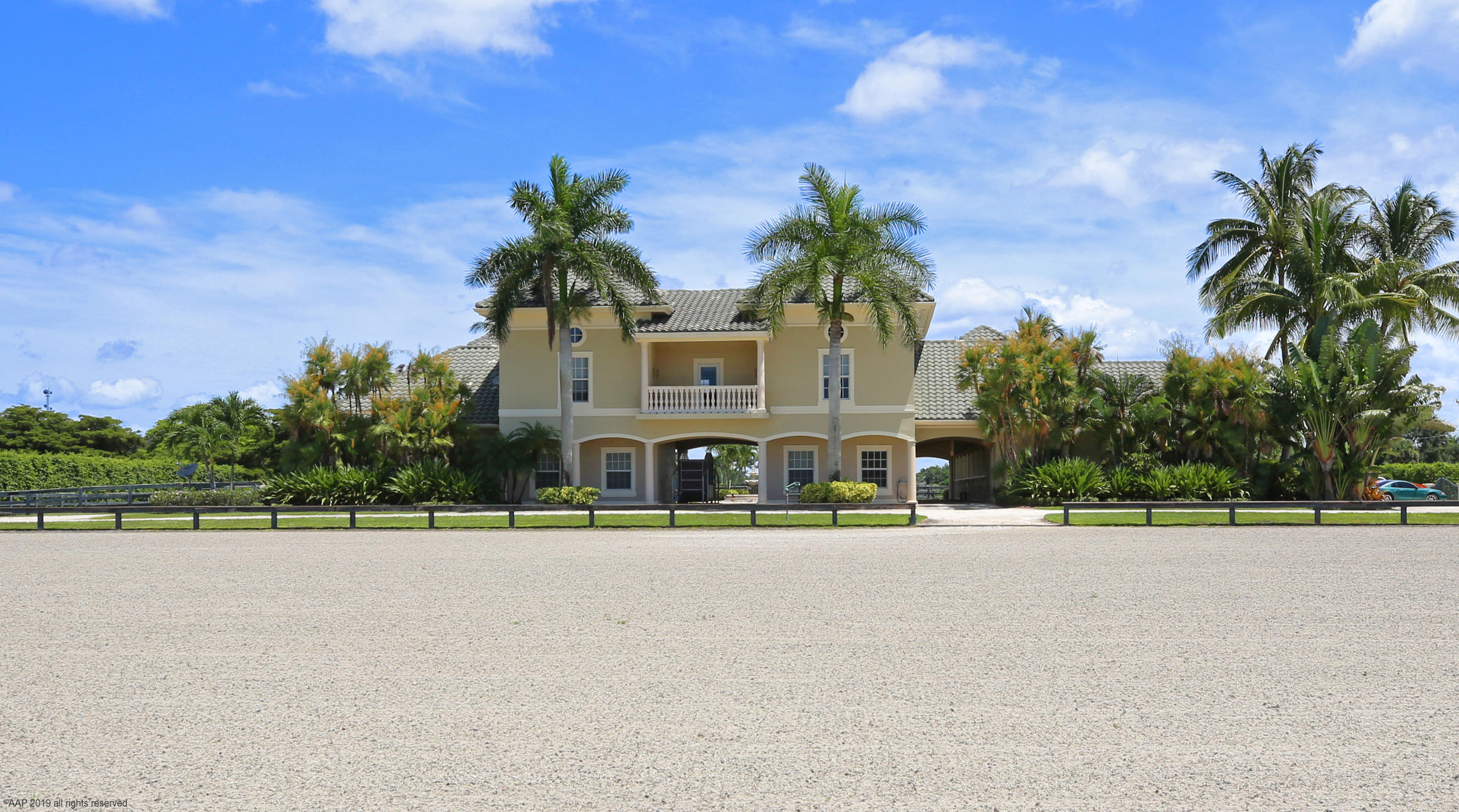 PALM BEACH POINT EAST - Residential