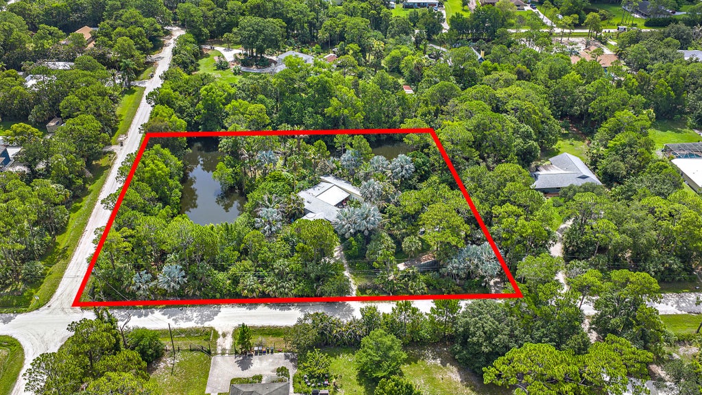 Photo of 15904 112th Drive N, Jupiter, FL 33478 (MLS # B26052086)