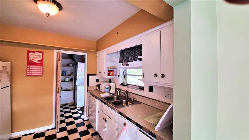 Almar Estates Resub 32-36 - Residential Lease