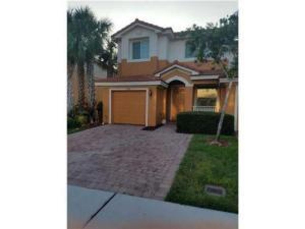 Photo of 7189 Briella Drive, Boynton Beach, FL 33437 (MLS # R10976536)