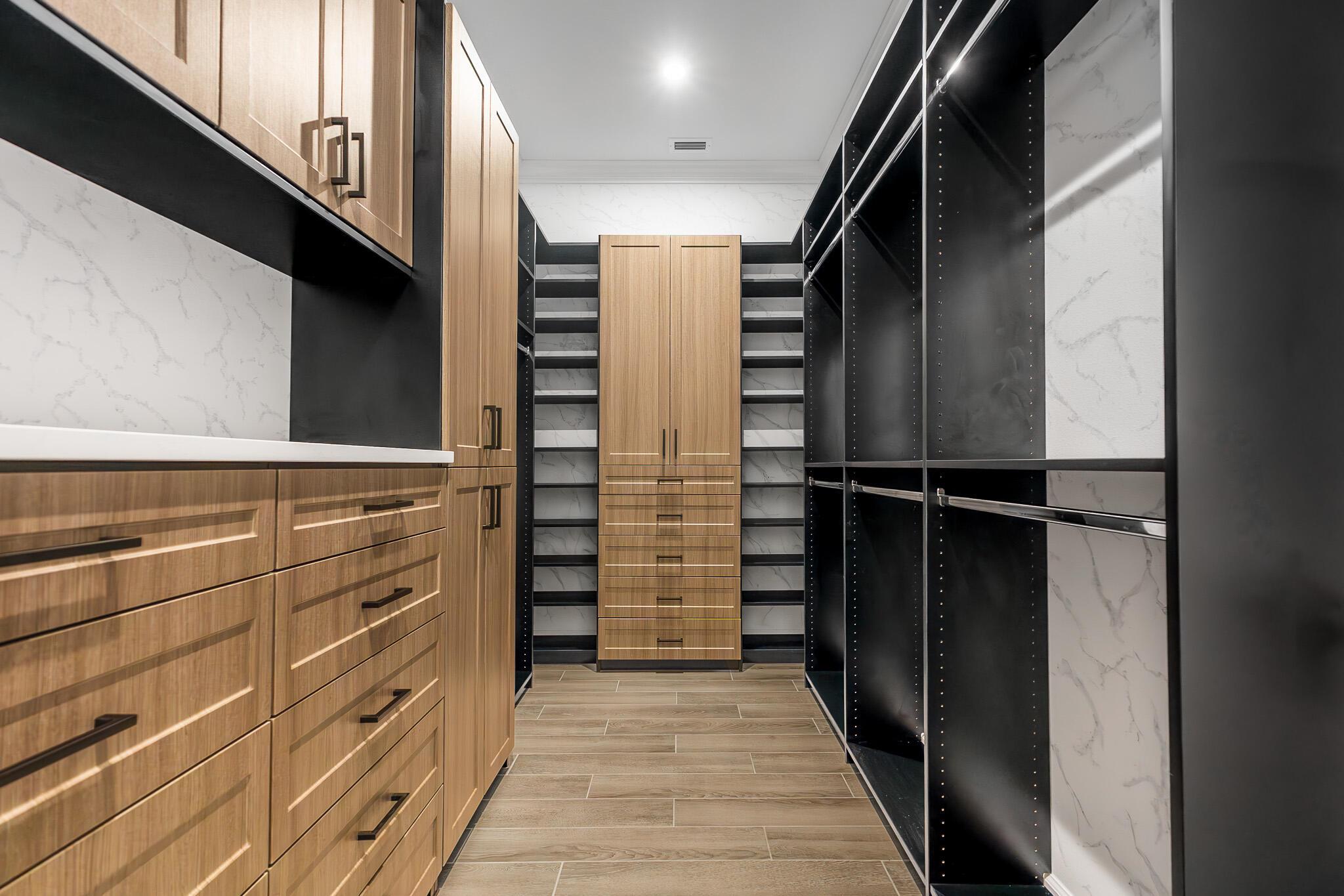 TELARO AT SOUTHERN GROVE - Residential