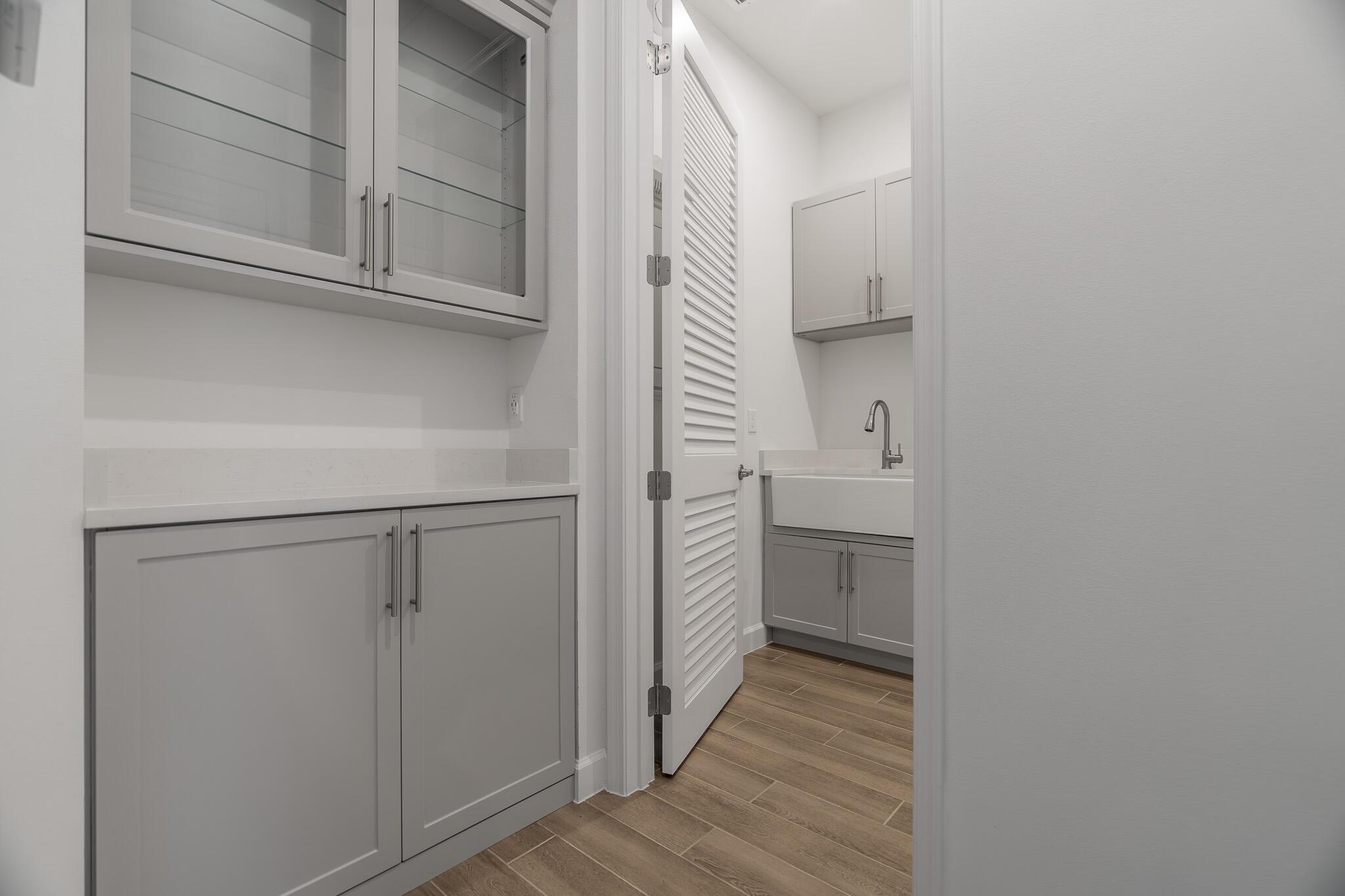 TELARO AT SOUTHERN GROVE - Residential