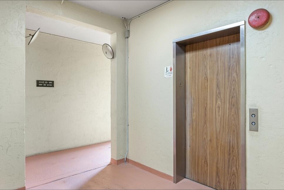 LAKES OF CARRIAGE HILLS - Residential