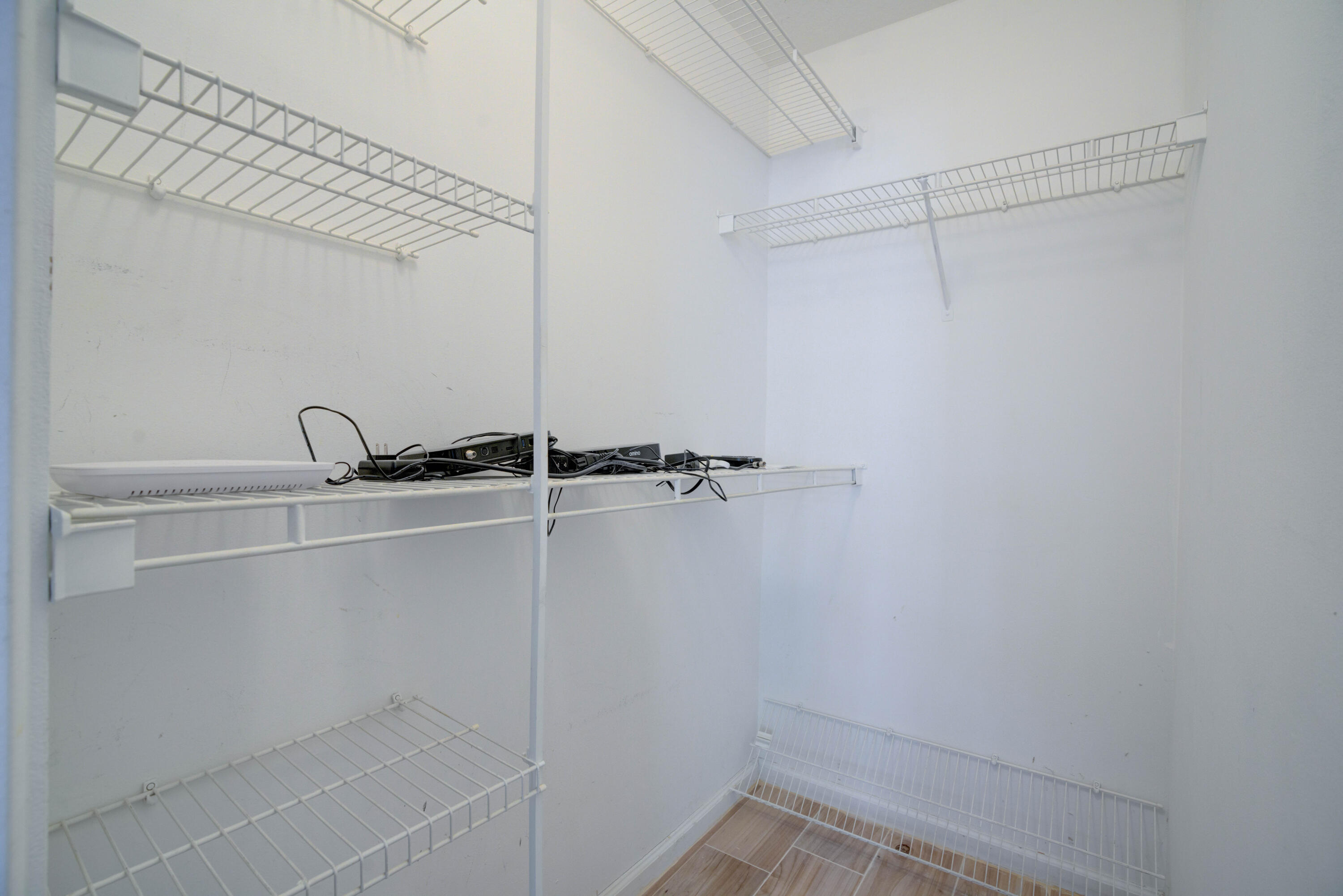 VILLAGE AT ABACOA CONDOMINIUM - Residential Lease