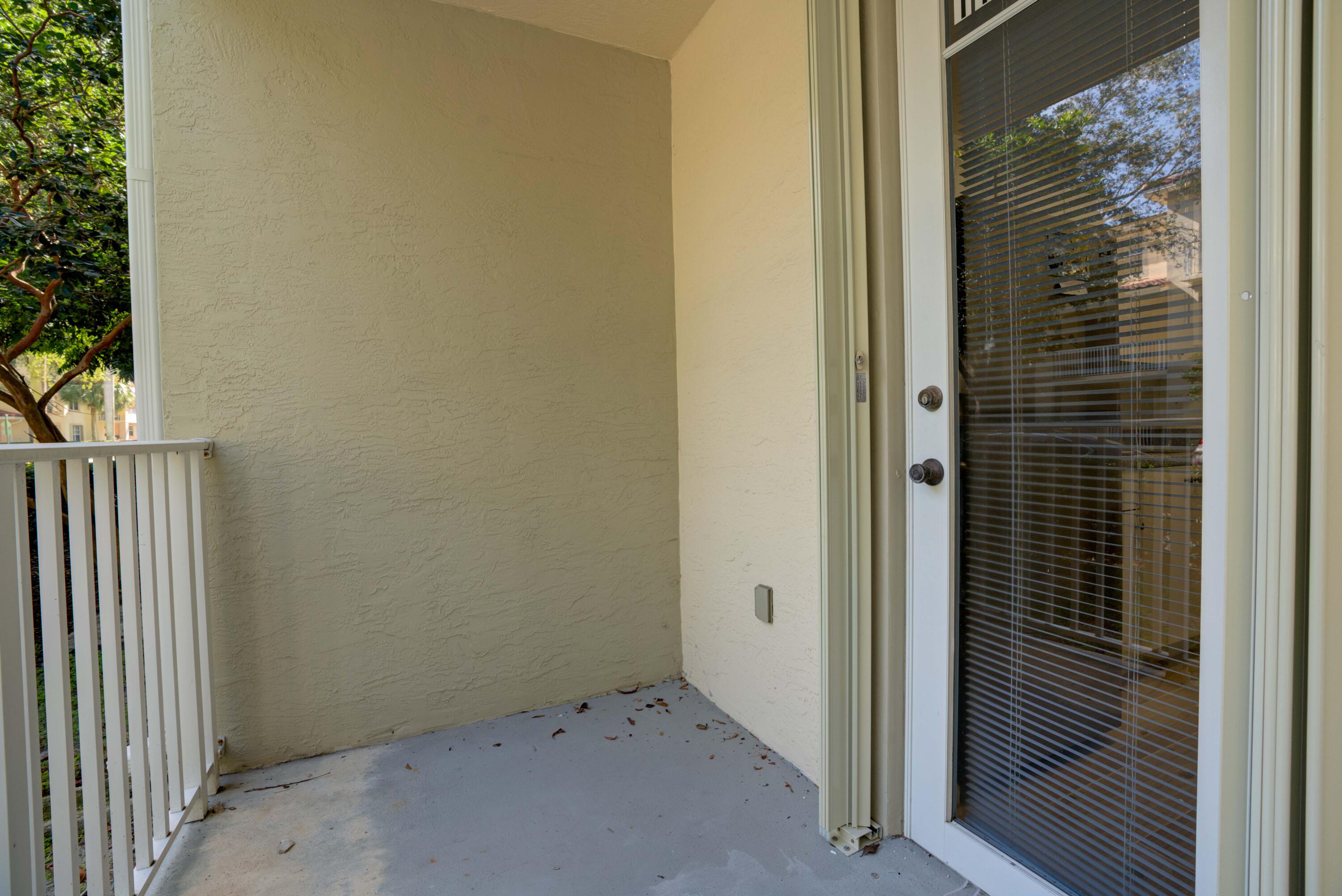 VILLAGE AT ABACOA CONDOMINIUM - Residential Lease