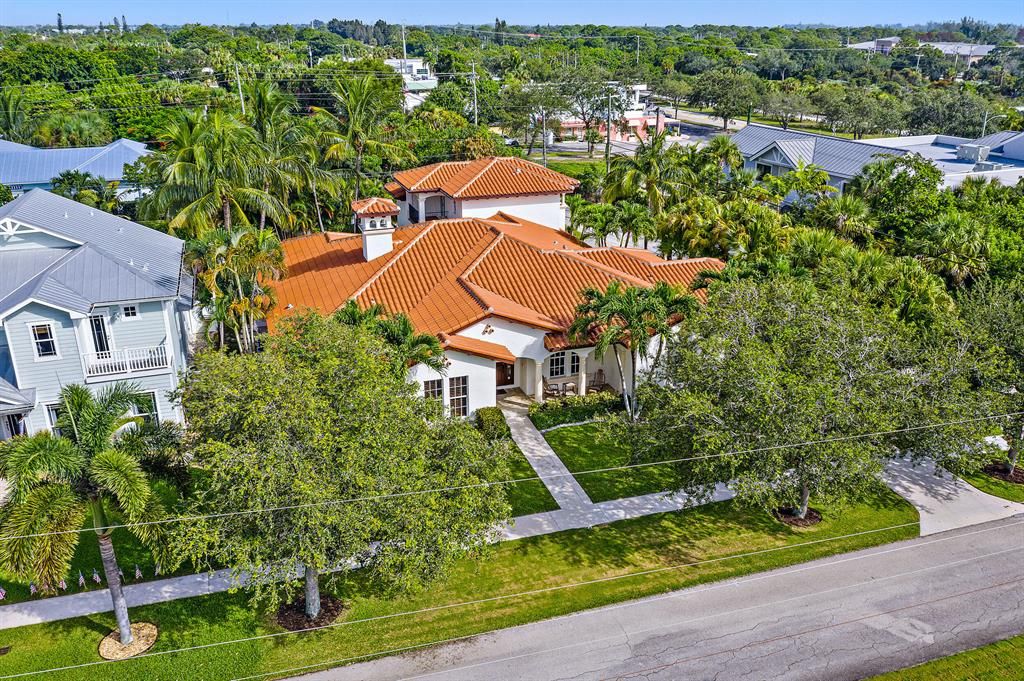 Photo of 9243 SE Adonis Street, Hobe Sound, FL 33455 (MLS # R10742625)