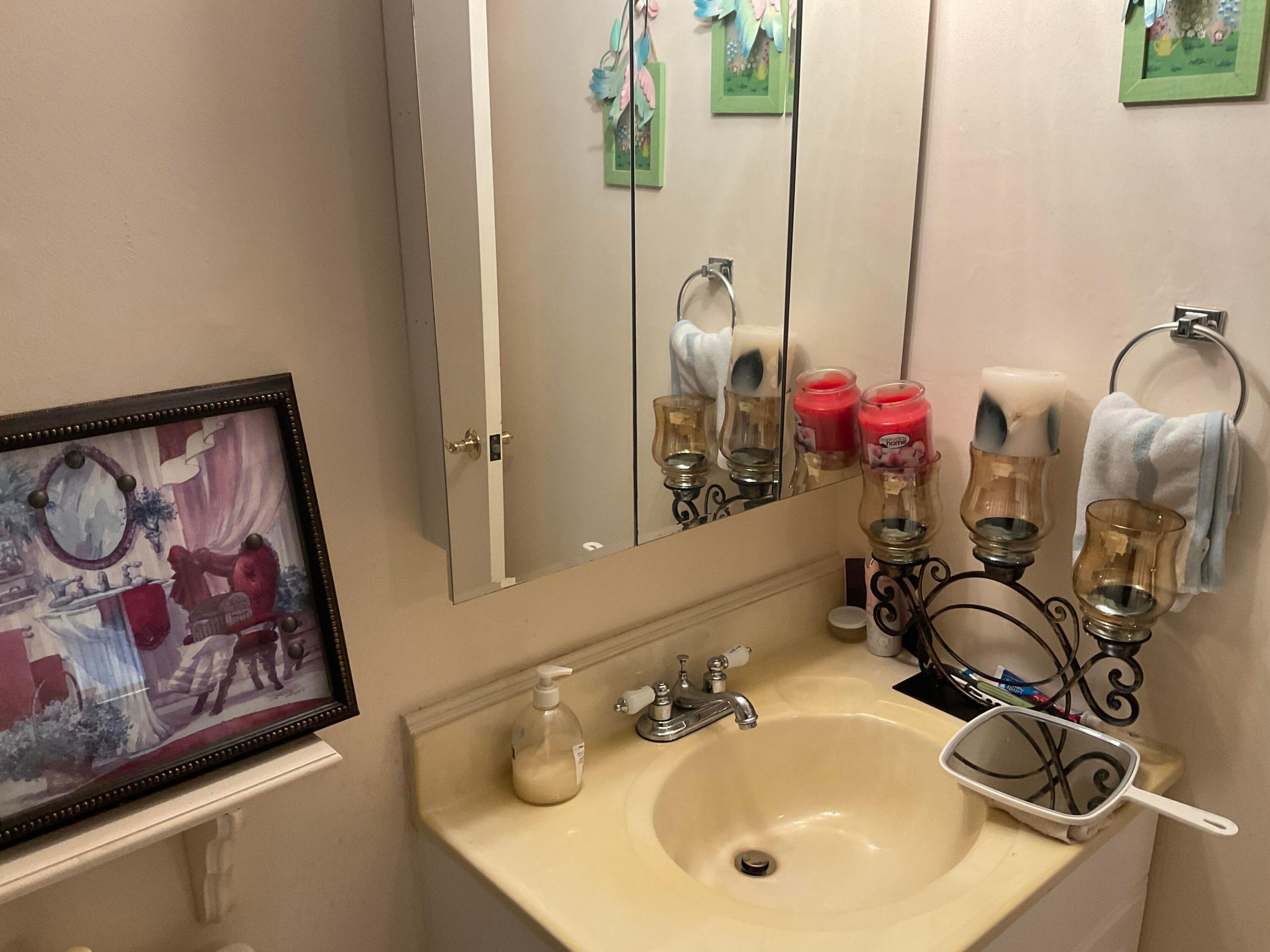 PINE RIDGE III CONDO - Residential