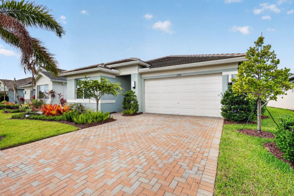 Photo of 12762 SW Clear Water Way, Port Saint Lucie, FL 34987 (MLS # B26030422)
