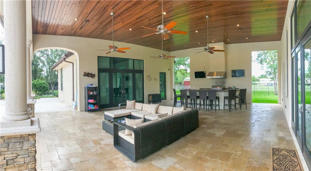 SUNSHINE RANCHES - Residential