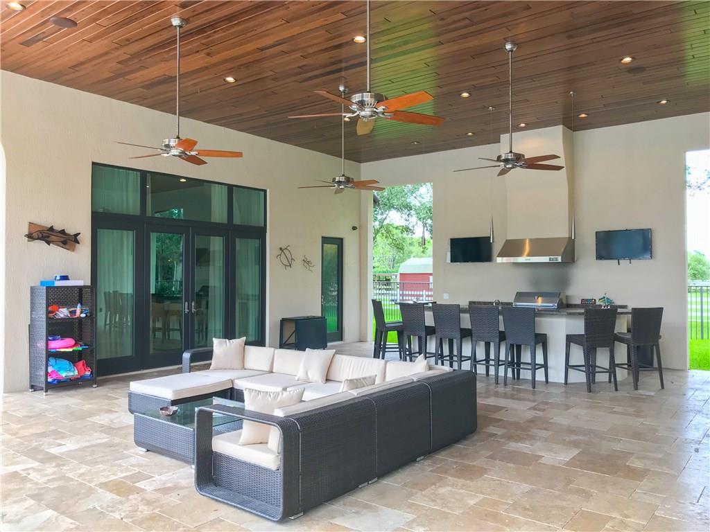 SUNSHINE RANCHES - Residential