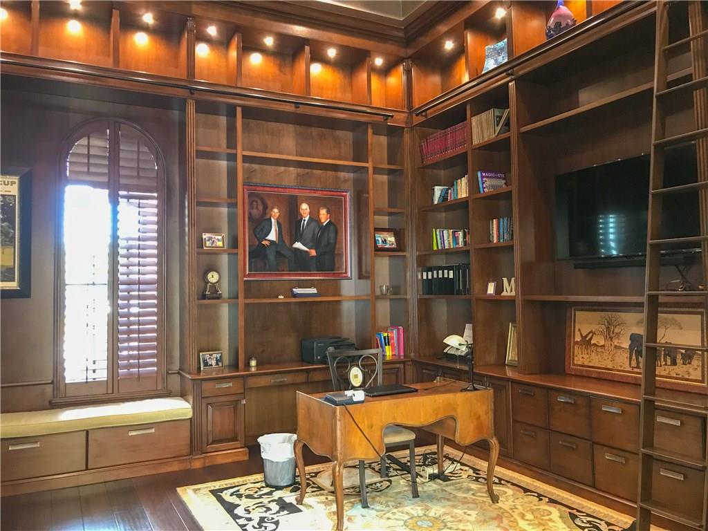 SUNSHINE RANCHES - Residential