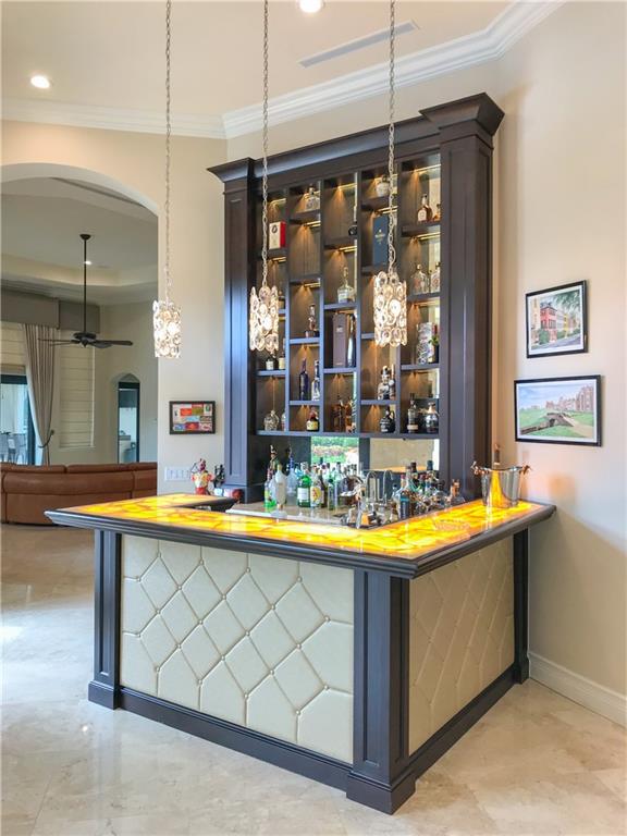 SUNSHINE RANCHES - Residential