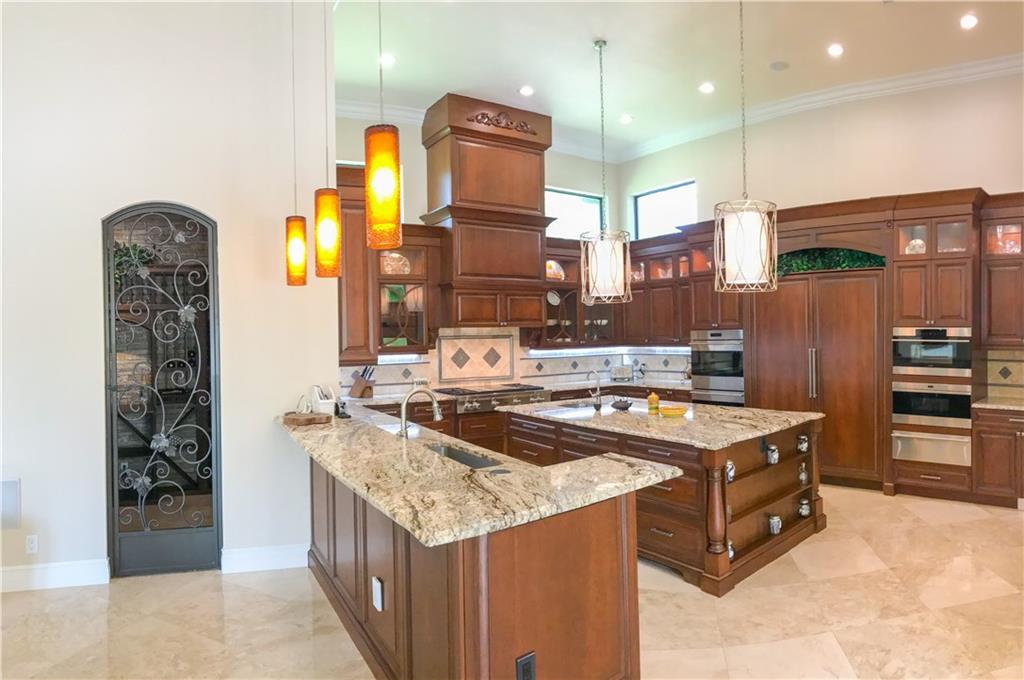 SUNSHINE RANCHES - Residential