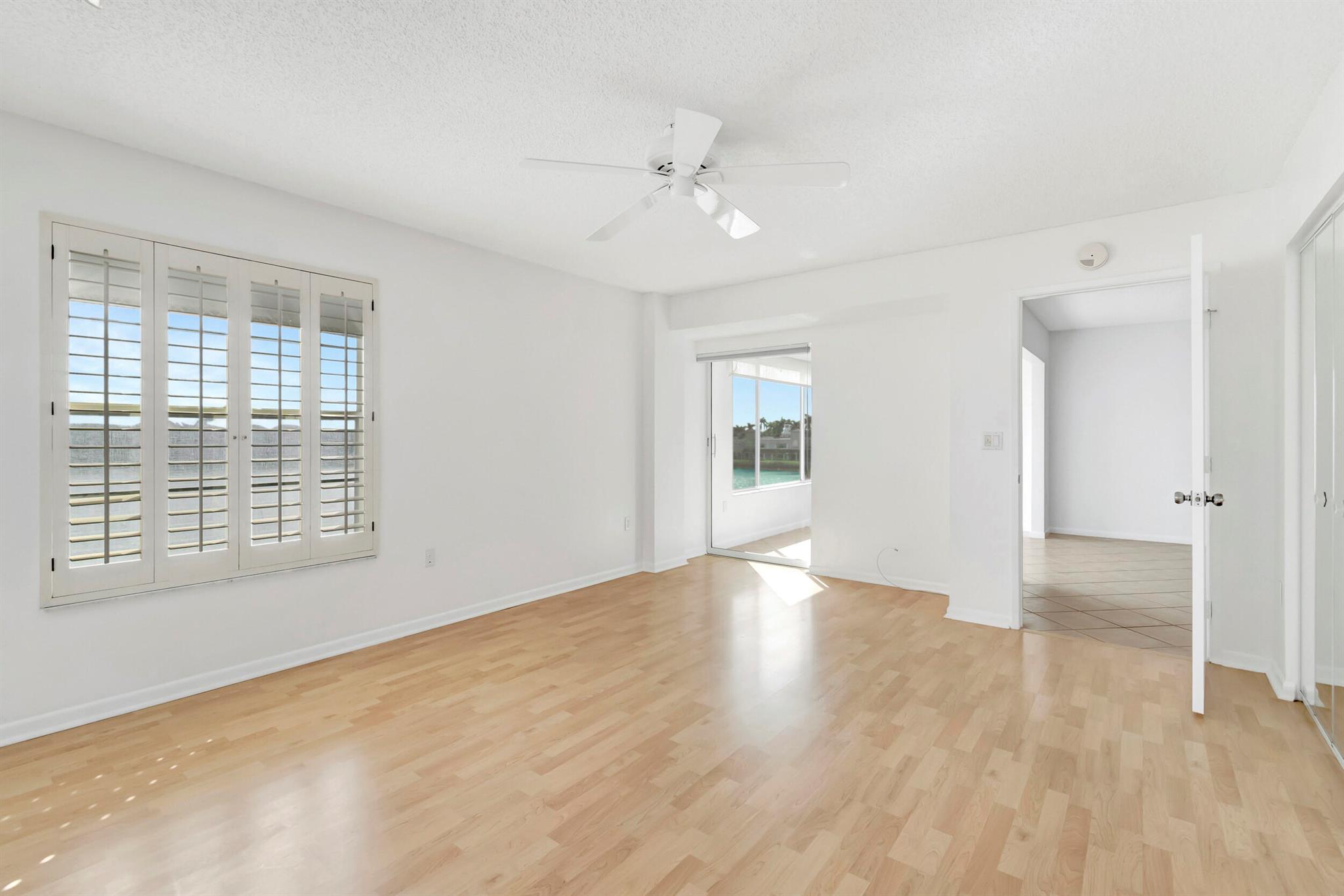 HUNTINGTON POINTE - Residential Lease