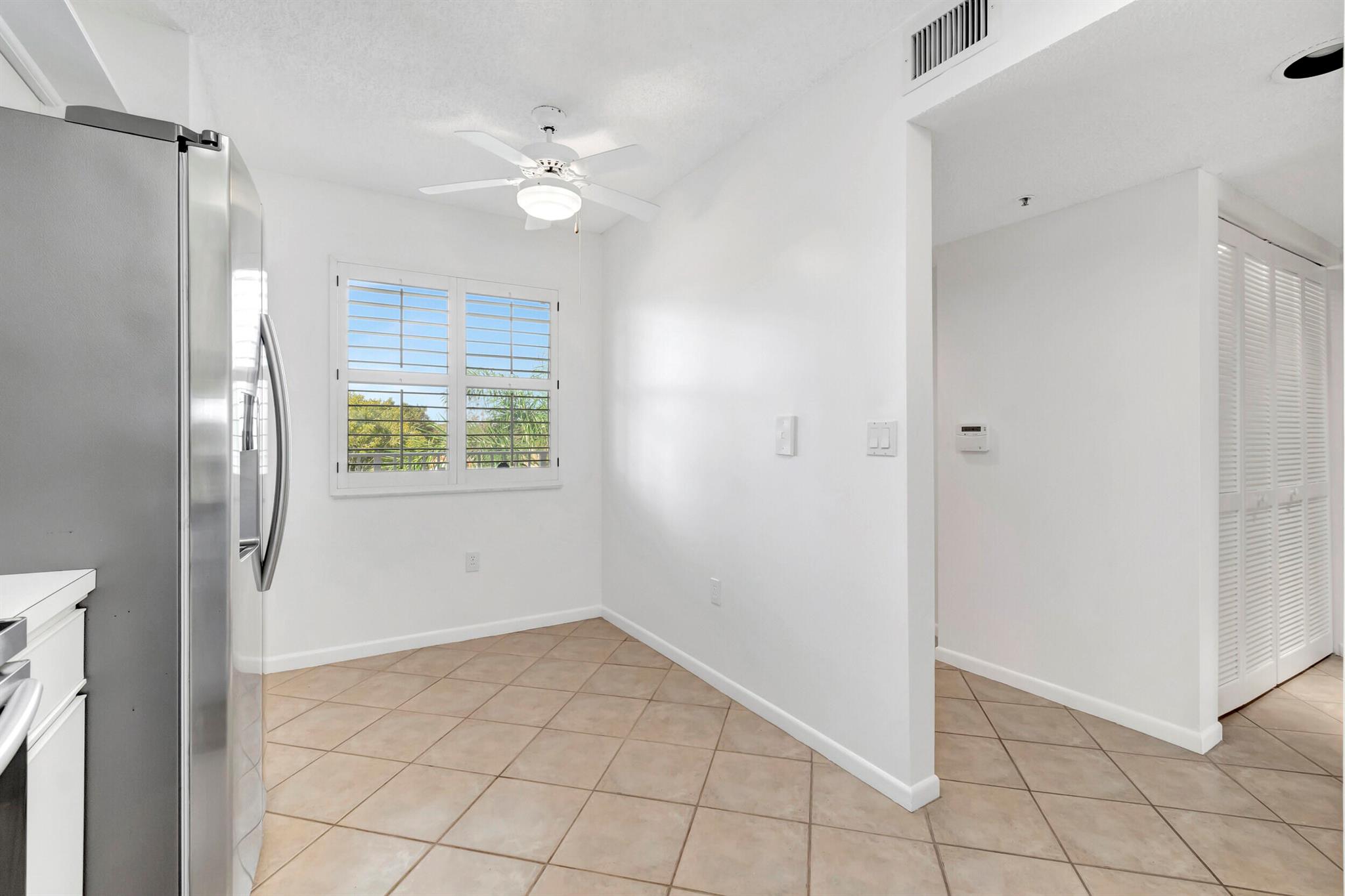 HUNTINGTON POINTE - Residential Lease