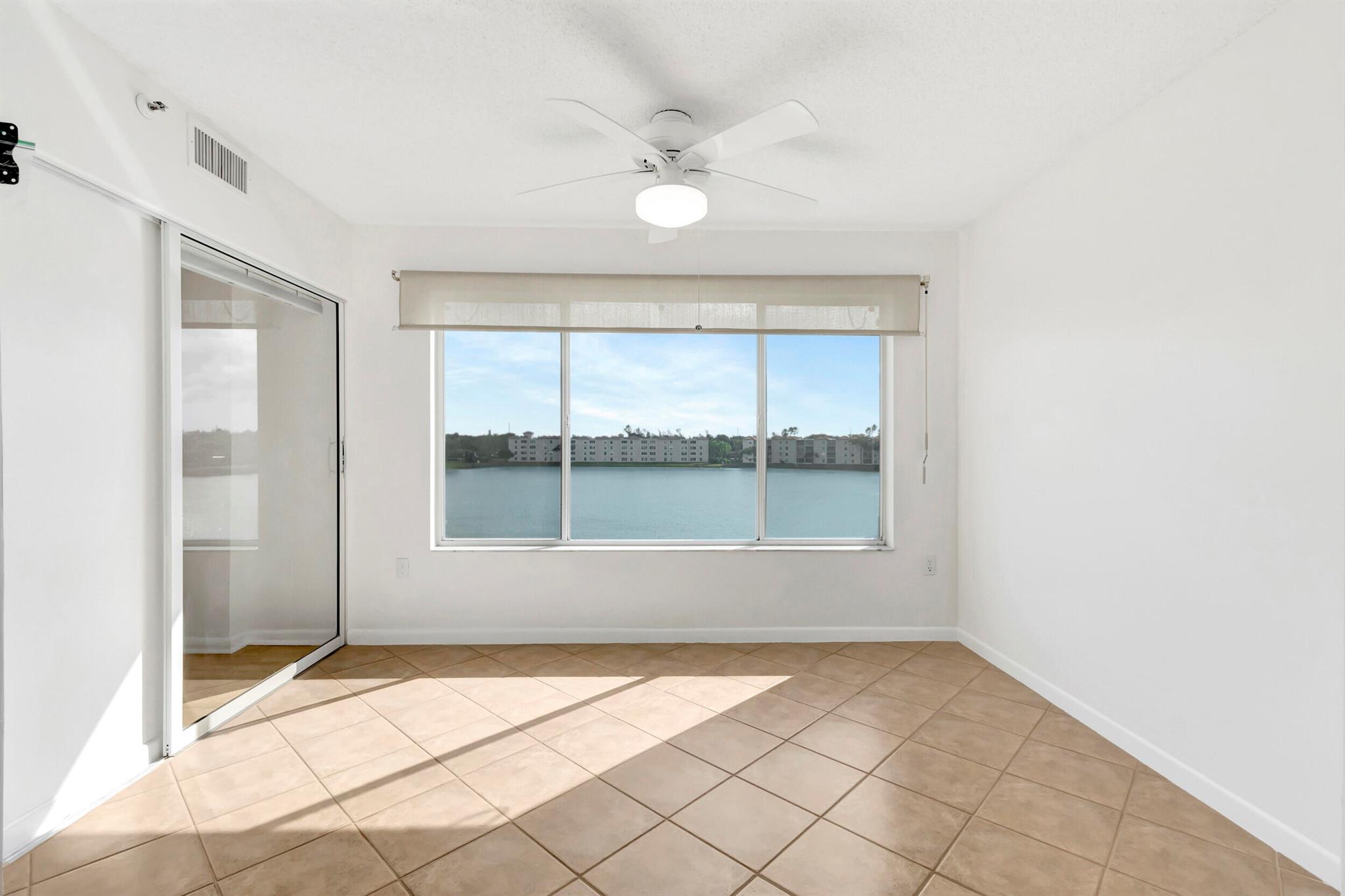 HUNTINGTON POINTE - Residential Lease